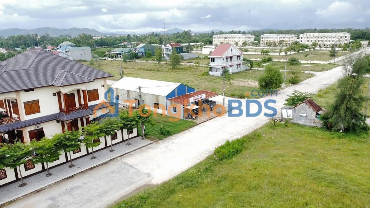 Đất nền Phú Thuận Q7 150m² giá thỏa thuận - Sổ đỏ chính chủ