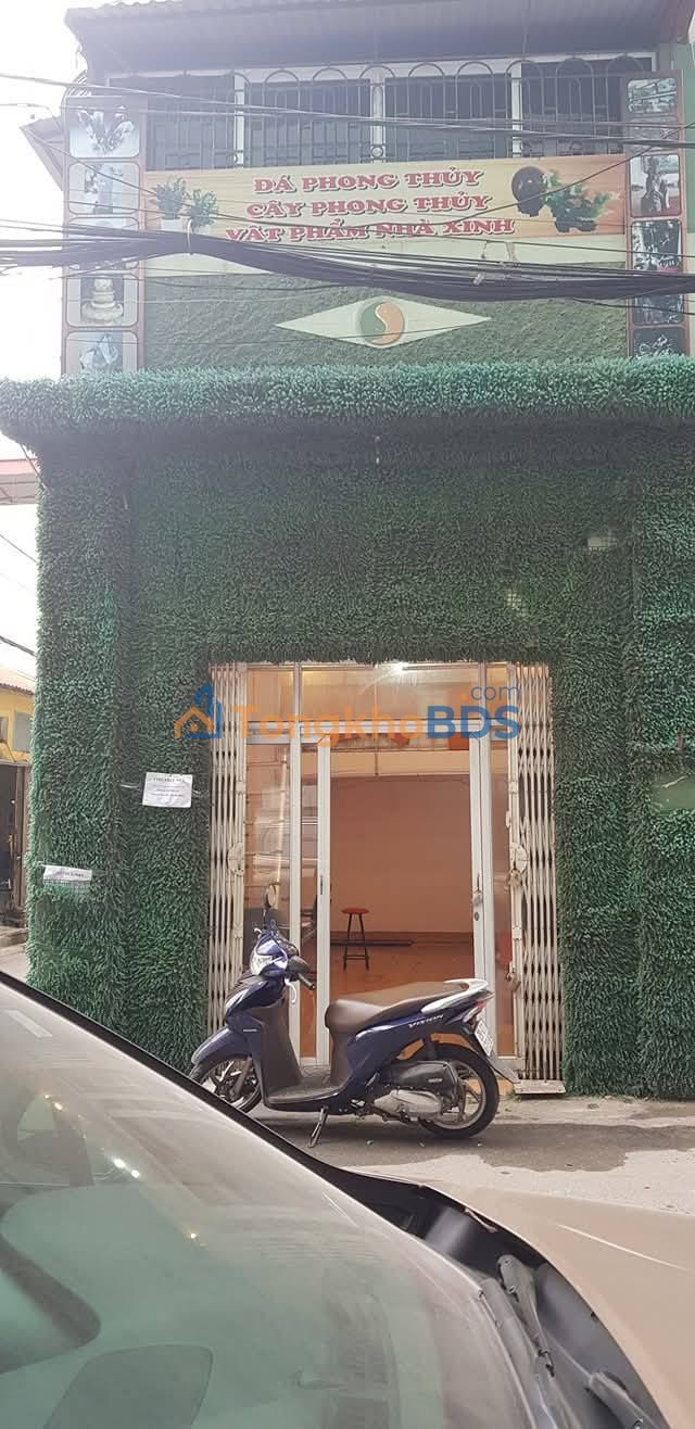 Cho thuê nhà 3.5 tầng mặt tiền 8m, 180m² tại Long Biên - Kinh doanh đắc lợi