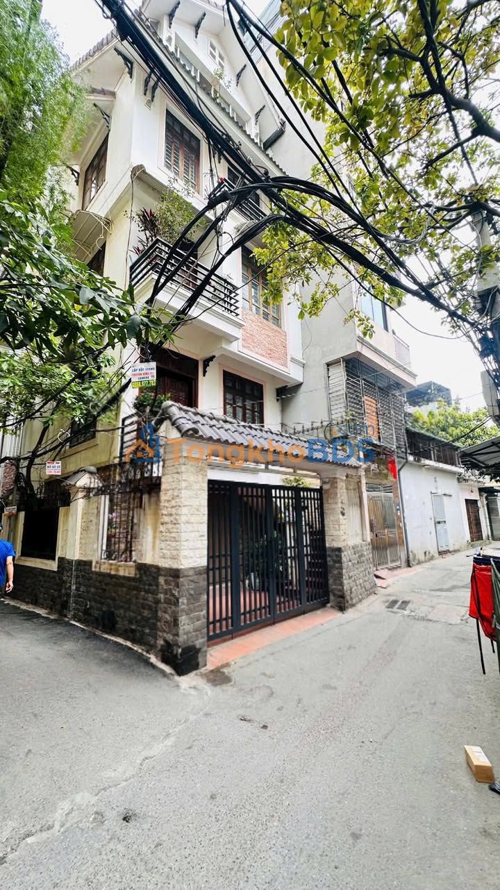 Cho thuê Biệt thự Lô góc Võ Chí Công, Tây Hồ - 100m² x 4 tầng, Kinh doanh tốt