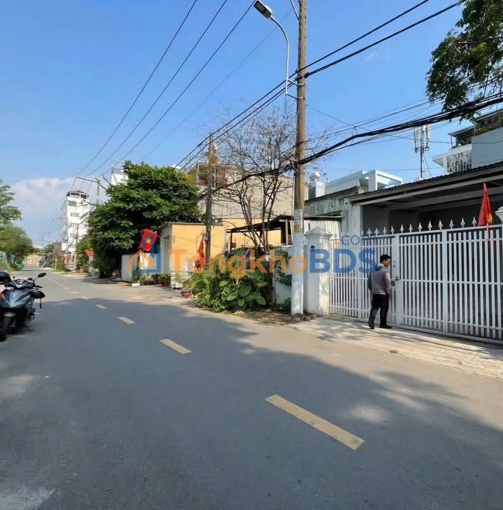 Nhà Mặt Tiền Hoàng Hữu Nam, Thủ Đức - 150m² - Giá Tốt Đầu Tư
