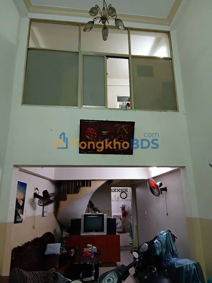 Nhà Phạm Văn Hai Tân Bình 98m² 6.5 tỷ - Sẵn sàng ở ngay