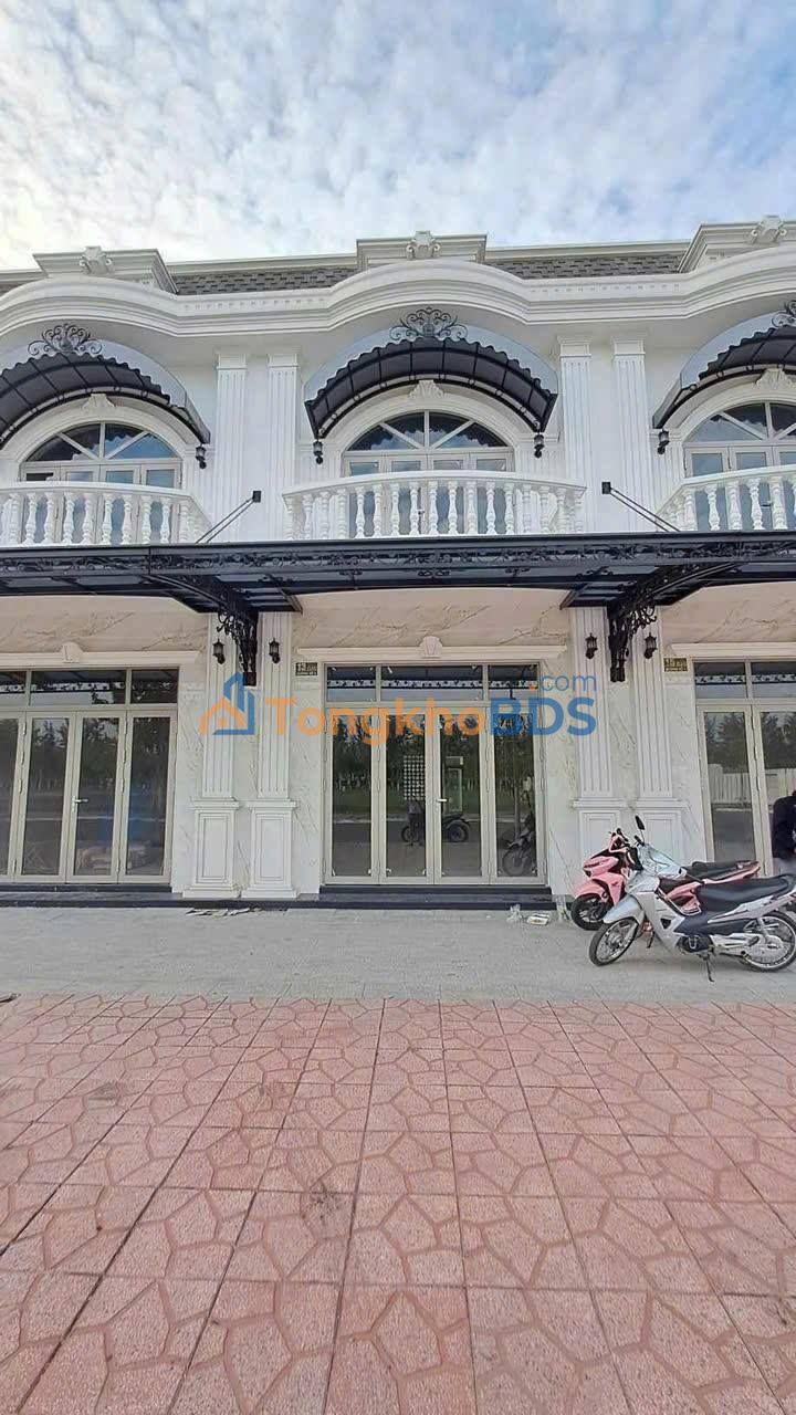 Nhà riêng KDT 5A Sóc Trăng 115m² 3,55 tỷ - Ô tô vào tận nhà