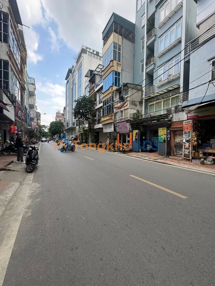 Nhà Hoàng Văn Thái - Thanh Xuân 65m² 27.5 tỷ - Mặt tiền KD sầm uất