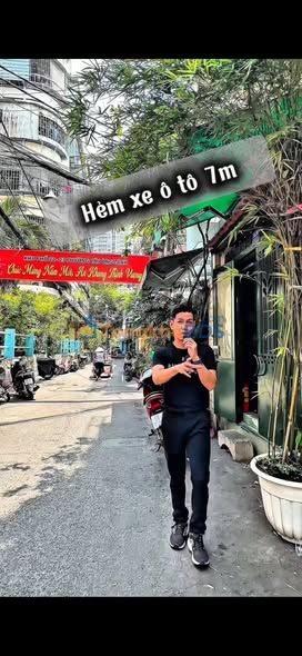 Nhà Quận 1 Bến Chương Dương 25m² 8 tỷ - Ô tô vào