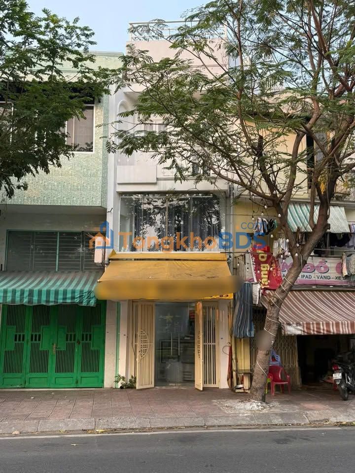 Nhà 2MT Hoàng Sa Q3 39m² 11 tỷ - Mặt tiền KD đắc địa