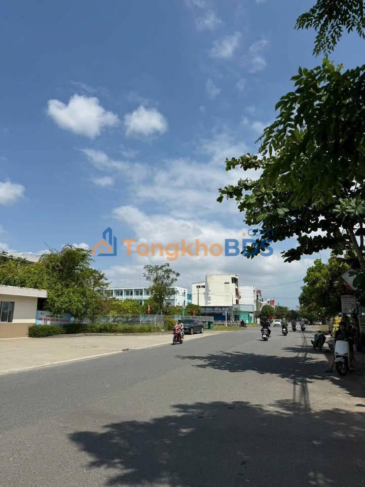 Đất nền Đường Đô Đốc Lân Hòa Xuân 100m² - Sổ đỏ chính chủ