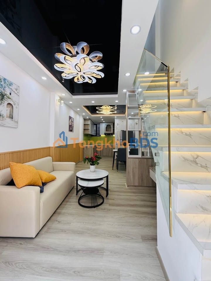 Nhà 2 Tầng 30m² Hoàng Diệu, Hải Châu - 3.5 Tỷ, Full Nội Thất