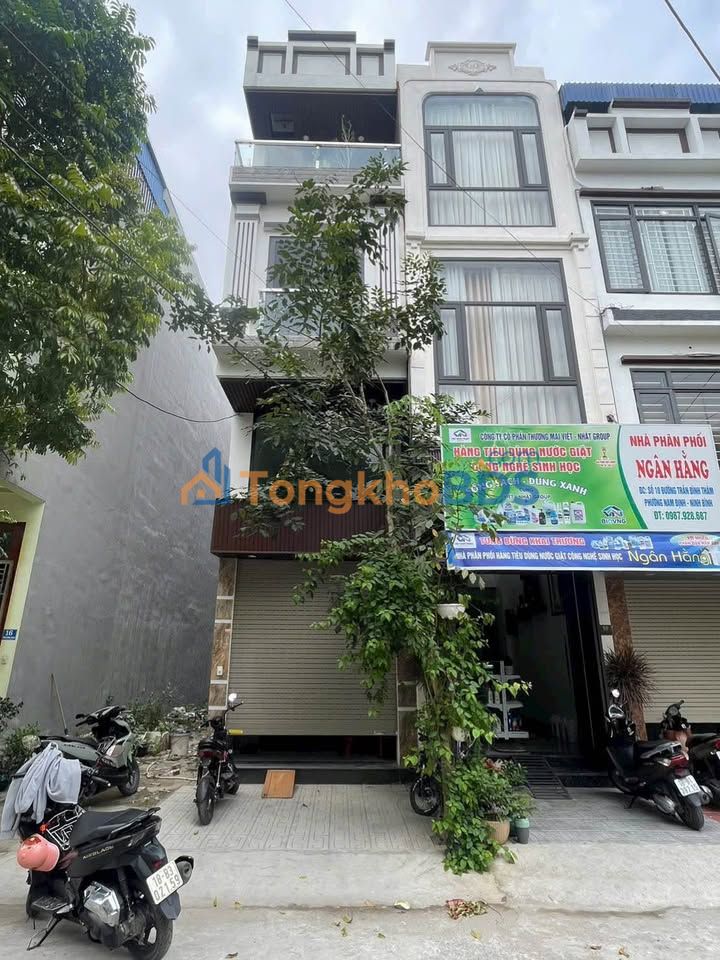 Nhà Mặt Đường Lộc Vượng, Nam Định - 36m², 3.5 Tầng, Hướng Đông Nam Giá Tốt