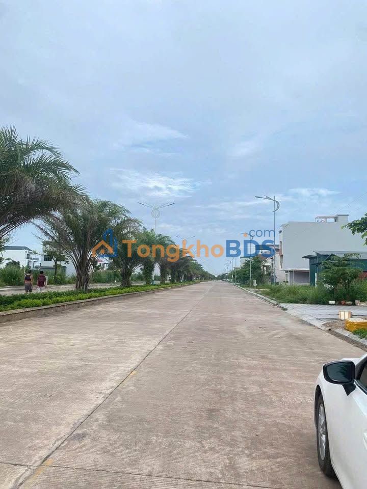Đất nền Ka Long Móng Cái 90m² giá thỏa thuận - Đường to ô tô