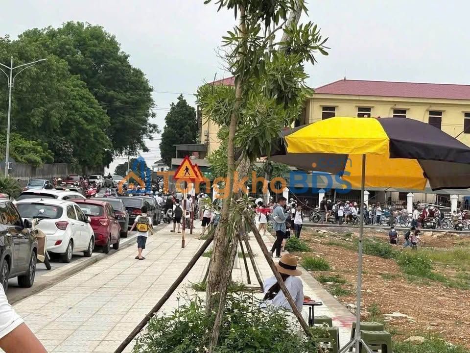 Đất thổ cư Hùng Vương Phú Thọ 100m² - Xây dựng tự do