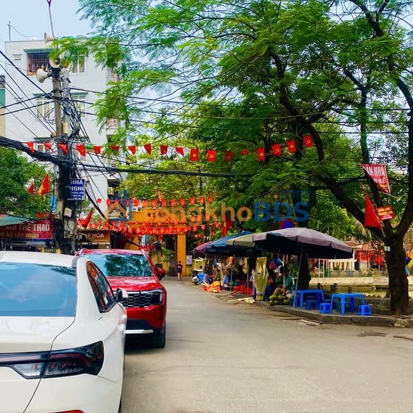 Đất nền Nhân Chính 81m² 15 tỷ - Sổ đỏ chính chủ