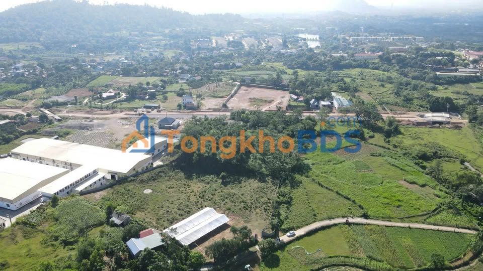 Đất vườn Hòa Sơn Lương Sơn 6.400m² 12.8 tỷ - Sinh thái xanh