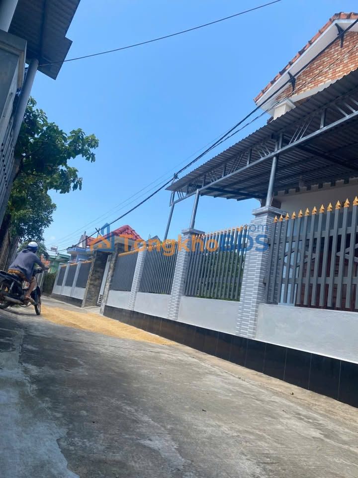 Đất nền Phú Đông Tuy Hòa 102m² 350 triệu - Giá tốt hiếm có