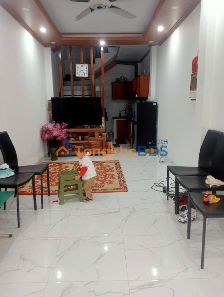 Nhà riêng Khuyến Lương Hoàng Mai 30m2 12 triệu - Sẵn sàng ở ngay