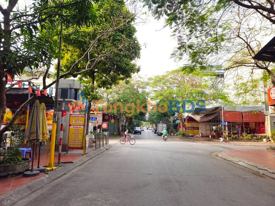 Nhà phố Kim Quan Thượng 75m² 27.9 tỷ - KD sầm uất