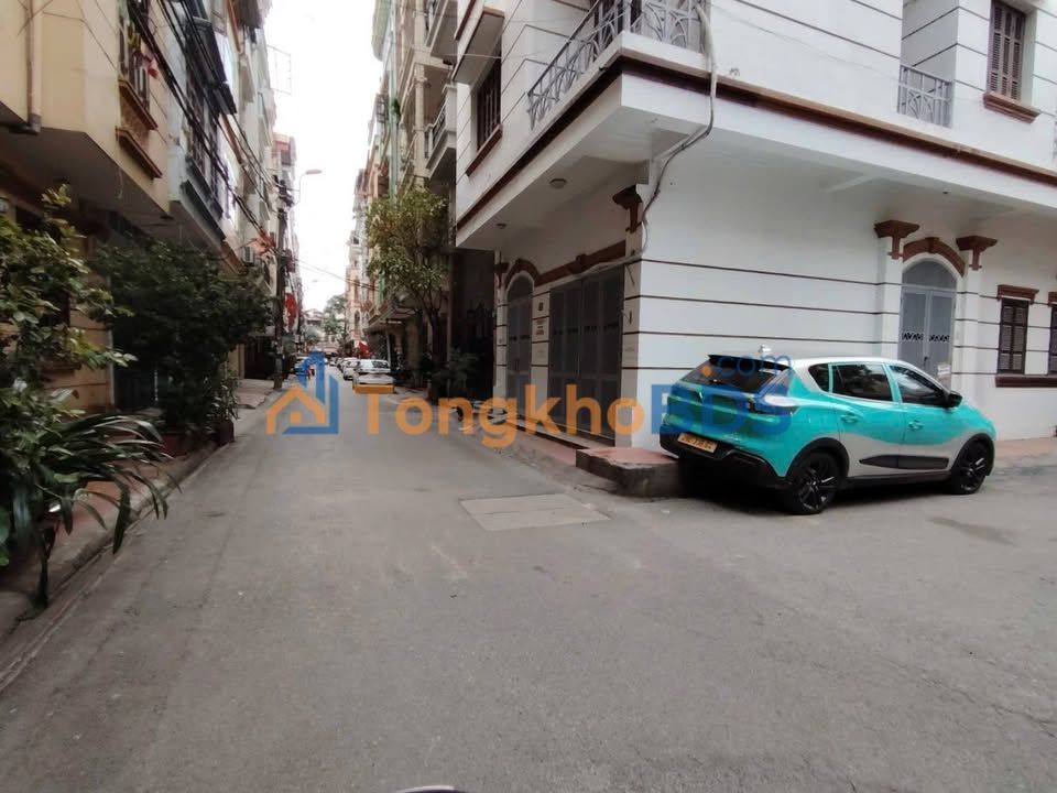 Nhà riêng Hoàng Ngân Cầu Giấy 90m² 26.8 tỷ – Ô tô tránh