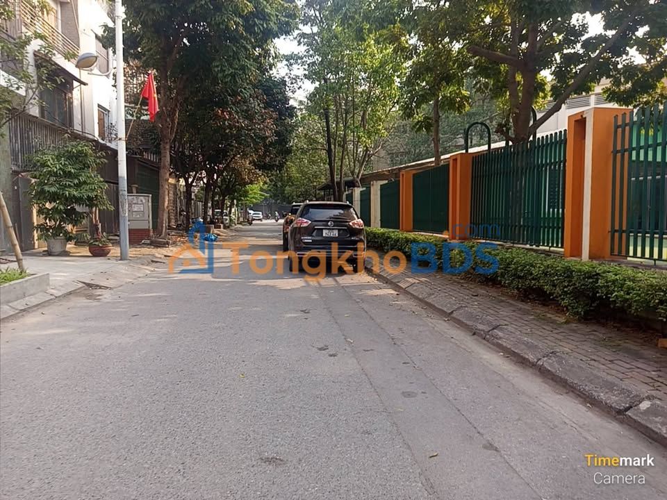 Nhà La Khê 83m² 20.5 tỷ - Chính chủ, ô tô vào tận nhà