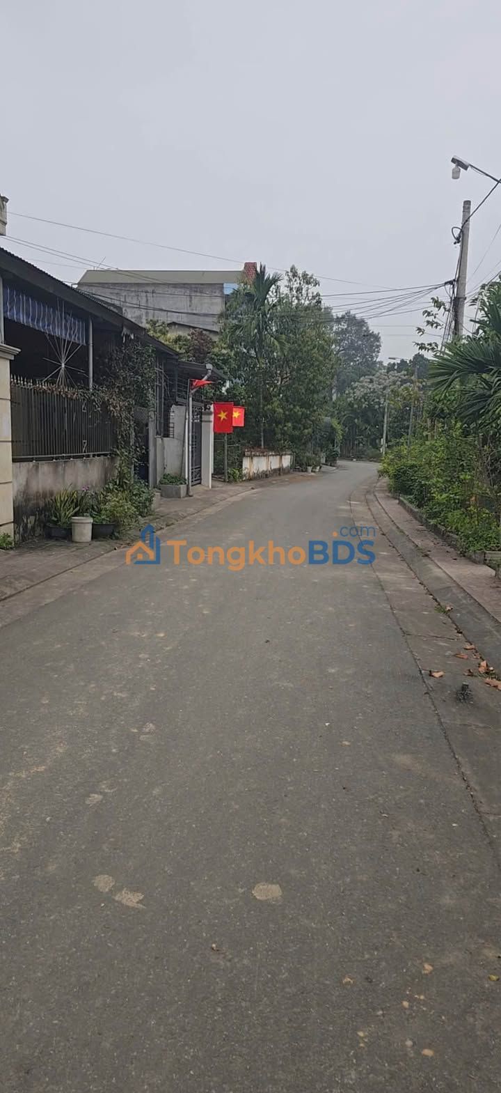 Nhà Ỷ La Tuyên Quang 80m² 2.35 tỷ - Sẵn sàng ở