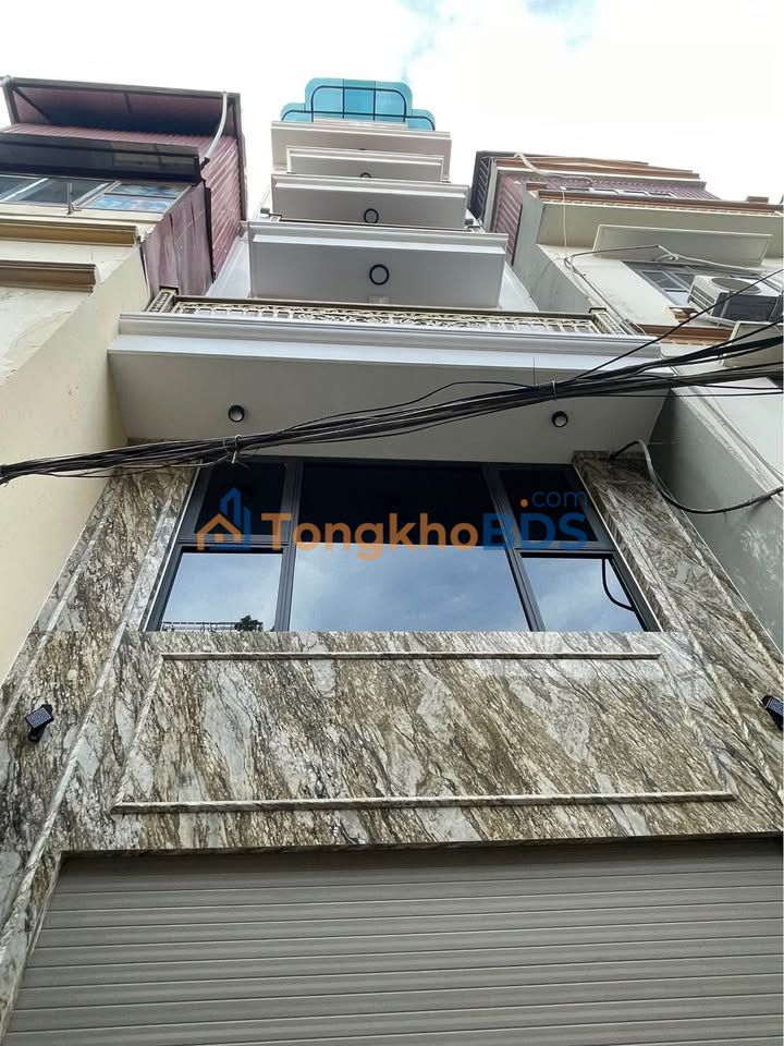 Nhà Dịch Vọng Cầu Giấy 40m² 15.9 tỷ - Sẵn sàng ở ngay