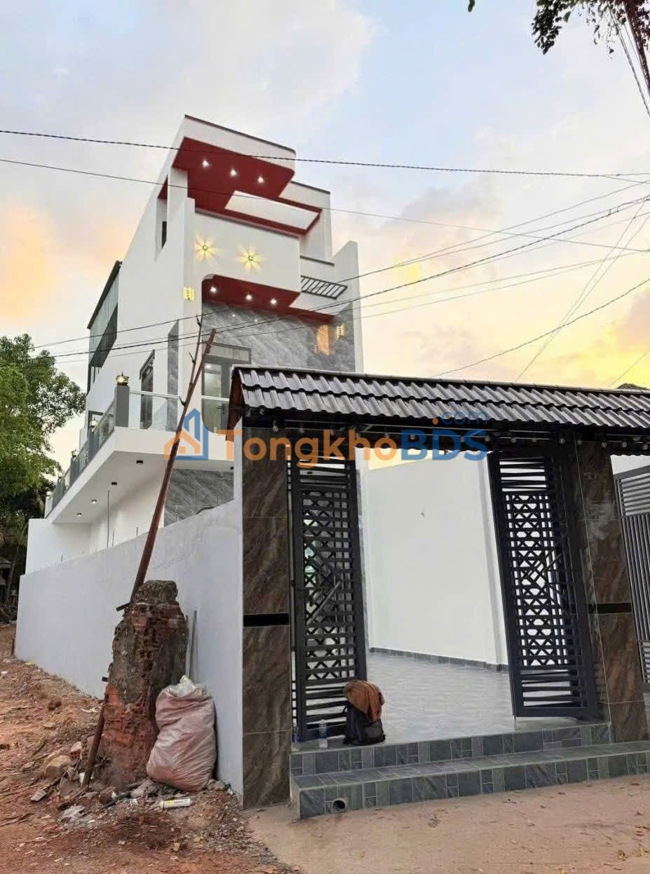 Nhà phố Tân Phước Khánh Tân Uyên 120.8m² 3.7 tỷ - Chính chủ bán