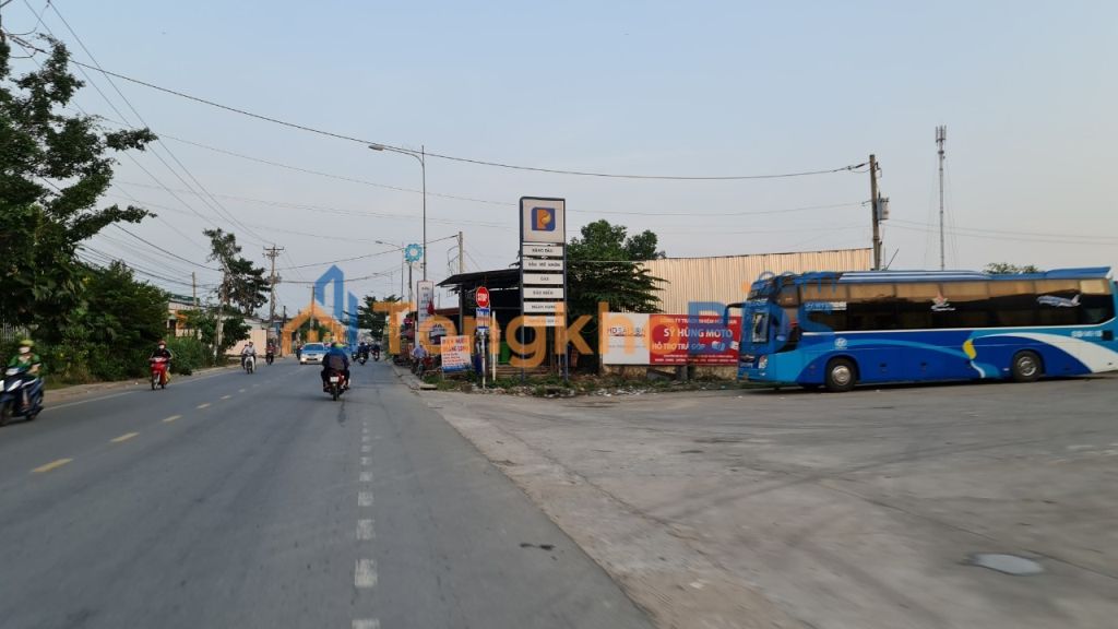 Nhà đất Đức Hòa Thượng 1667m² giá 4 tỷ - Sổ hồng sẵn