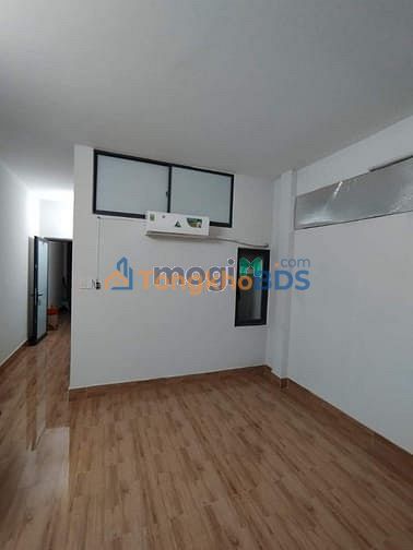 Phòng Hoàng Hoa Thám Q.Tân Bình 25m2 3,5tr - Sẵn sàng ở ngay