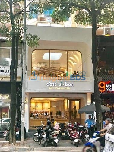 Nhà phố Tạ Hiện Hoàn Kiếm 80m² 150tr - Mặt tiền kinh doanh