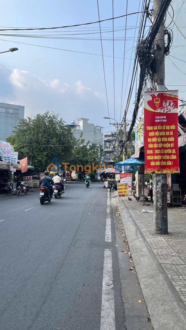 Nhà mặt tiền Nguyễn Hữu Tiến Tân Phú 84m² - Mặt tiền kinh doanh