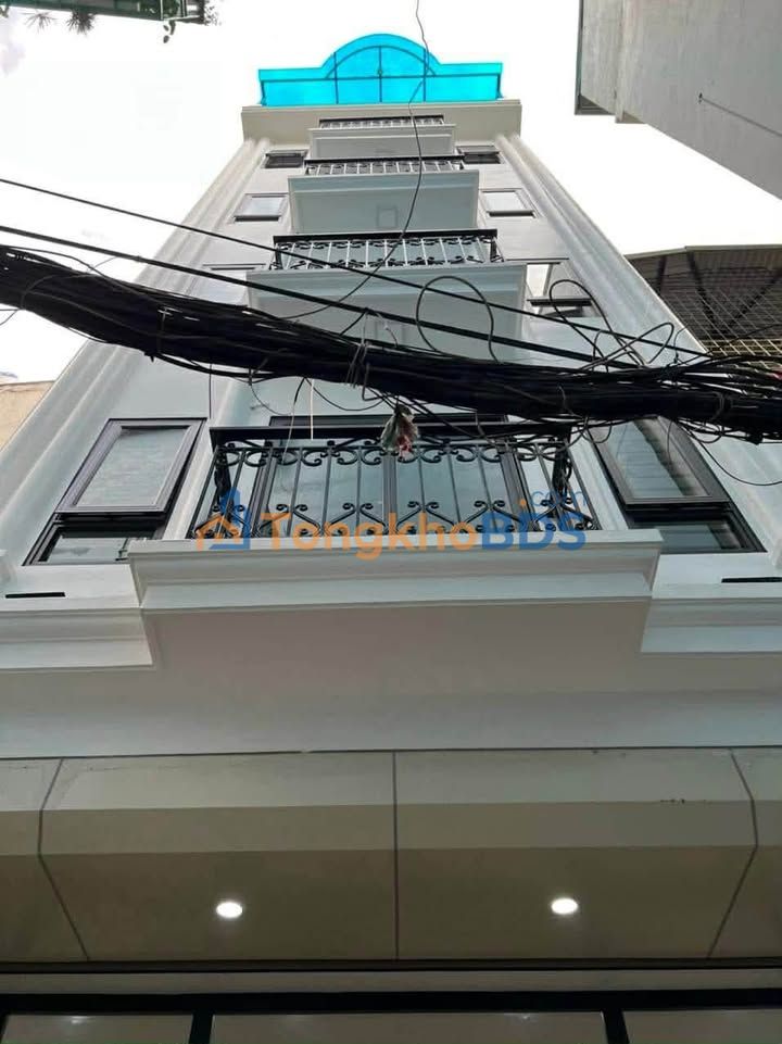 Nhà 5 Tầng Thang Máy Hai Bà Trưng 42m² - Gần Đại Học Bách Kinh Xây