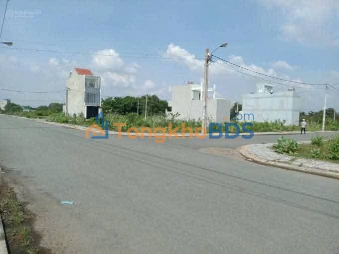 Đất nền Quận 9 D1 2.500m² 27.75 tỷ - Sổ đỏ chính chủ