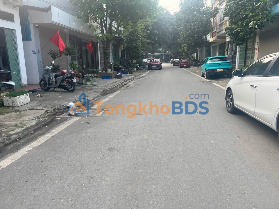 Đất Nguyễn Văn Huyên Văn Yên 87m² 2.7 tỷ - Sổ đỏ chính chủ