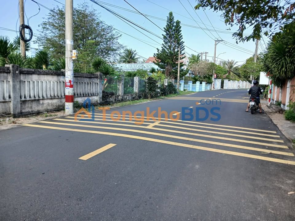 Đất nền Đa Ngư Đông Hòa 461m² 1 tỷ - Đường to ô tô