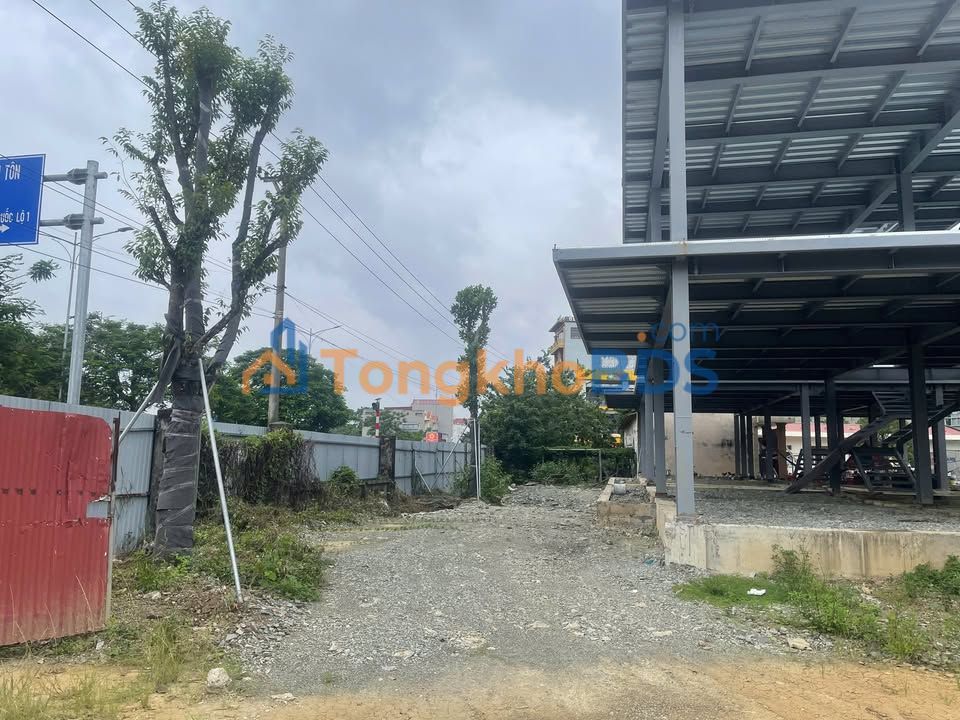 Kho xưởng Đường Lê Thái Tổ Hoa Lư 180m² - Hoạt động ngay