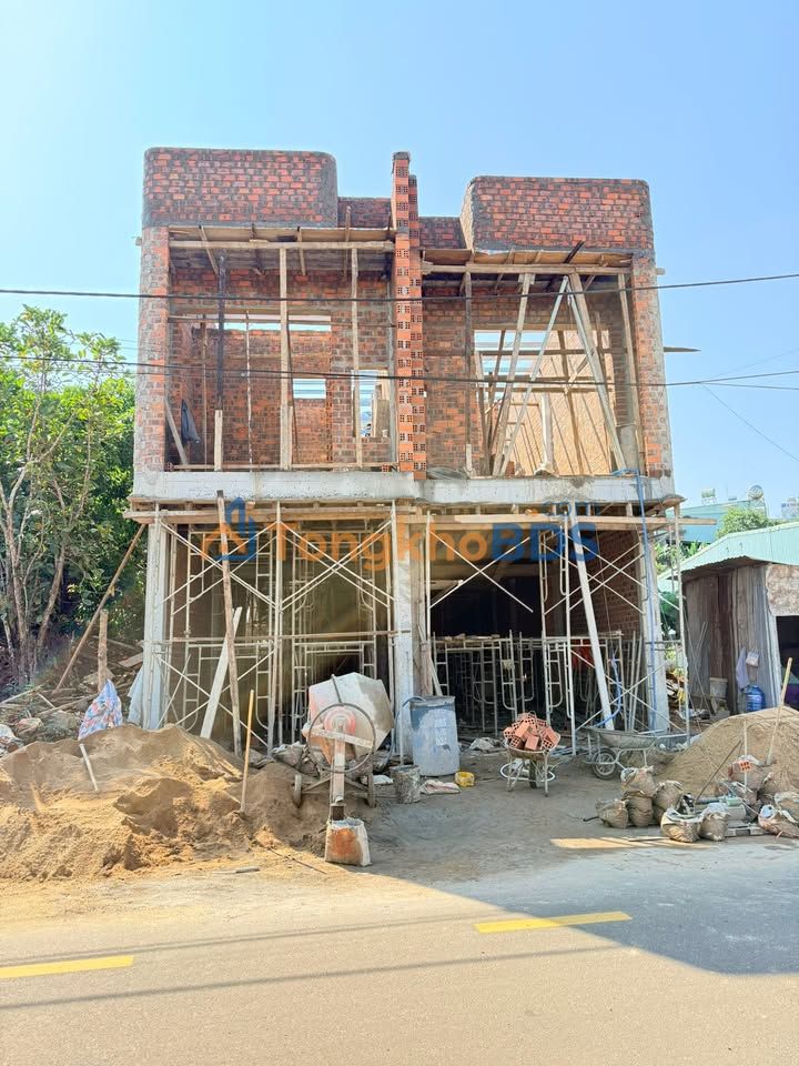 Nhà Nguyễn Thế Lịch 80m² 2.79 tỷ - Sẵn sàng ở ngay