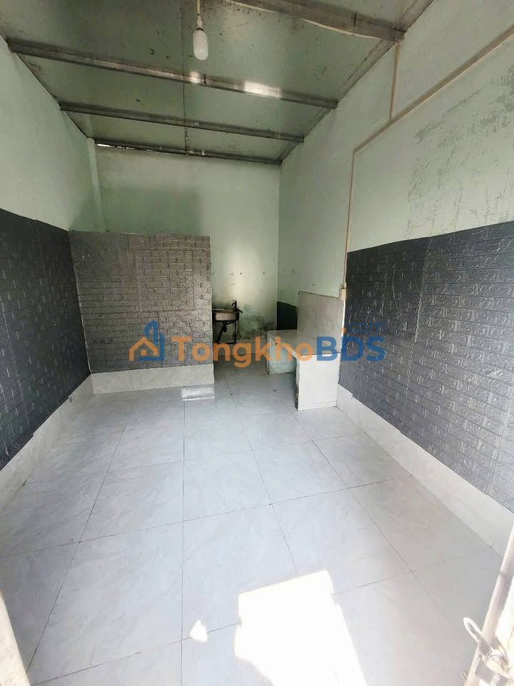 Phòng trọ Phước Thới 0.7 triệu - Giờ giấc tự do