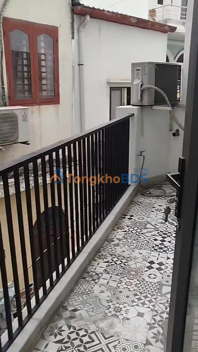 Nha rieng Nguyen Thai Son 38m2 thoa thuan - Chinh chu ban