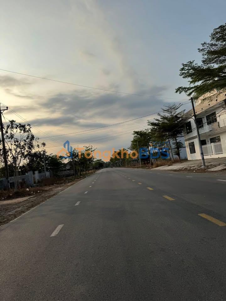 Đất La Gi KDC Sài Gòn Hàm Tân 150m² 1.35 tỷ - Sổ đỏ chính chủ