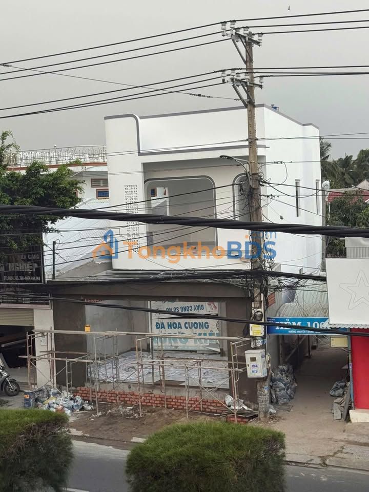 Nhà phố Nguyễn Trung Trực Rạch Giá 12 triệu - Thích hợp KD