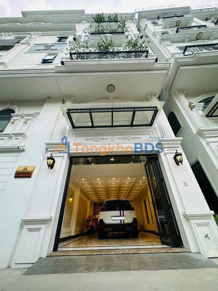 Nhà riêng Thịnh Liệt Hoàng Mai 46m² - Ô tô vào tận nhà