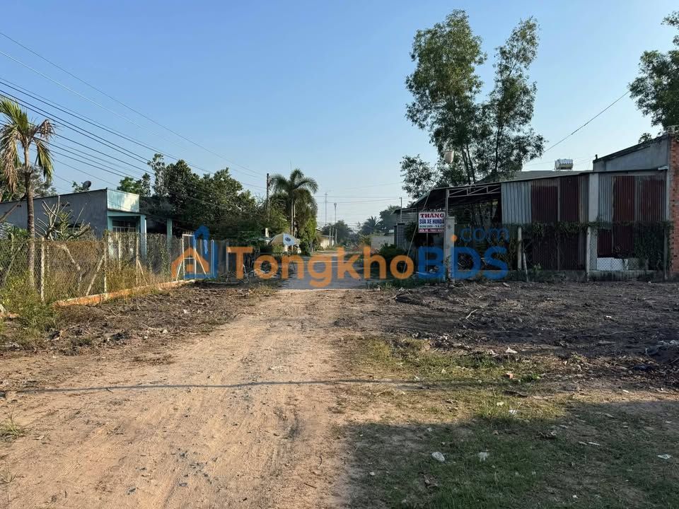 Đất hẻm Ngô Quyền Long Hoa 100m2 13.5 tỷ - Đất thổ cư 100%