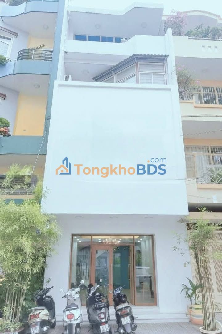 Nhà riêng Q10 Sư Vạn Hạnh 72m² 28 triệu - Sẵn sàng ở ngay