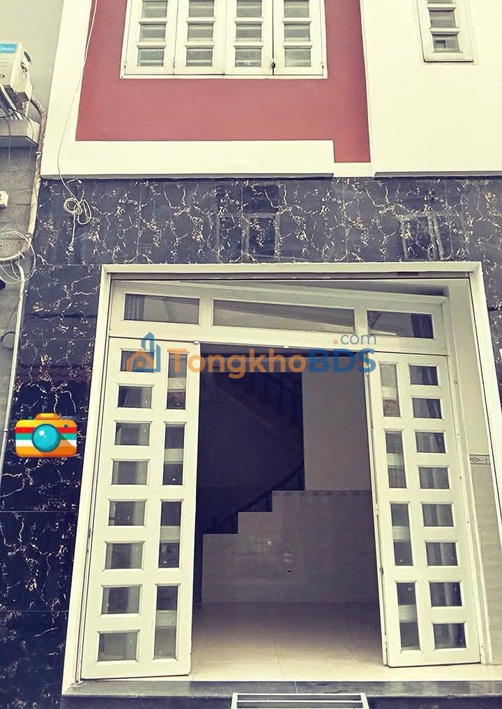 Nhà nguyên căn hẻm 135 Tân Sơn 36m² 13 triệu - Ô tô vào nhà