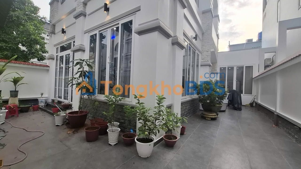 Townhouse Phan Văn Khỏe 4PN 30 triệu - Mặt tiền KD