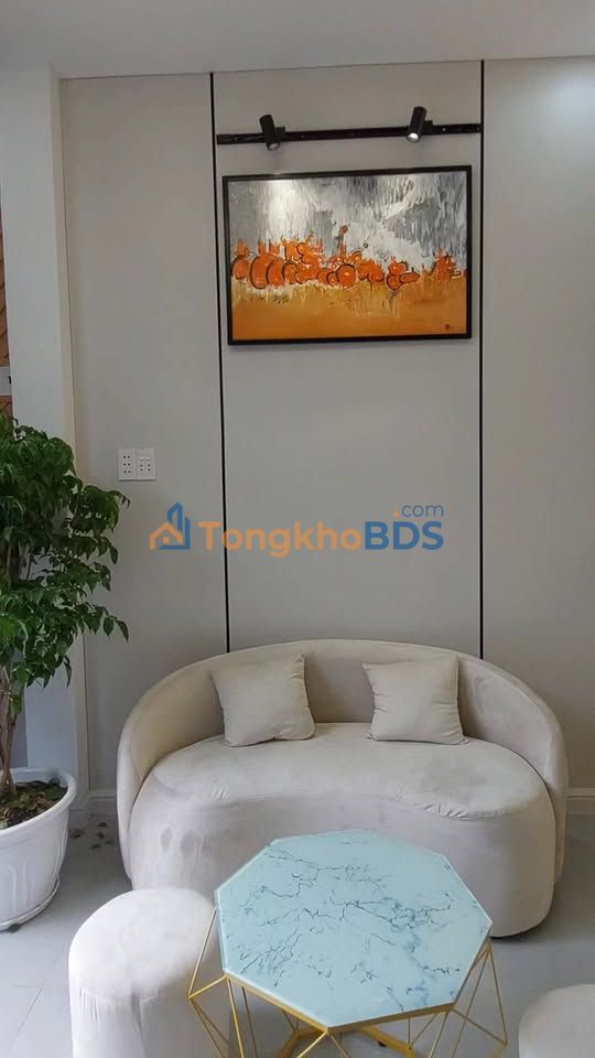 Nhà Phố Gò Vấp 30m² - Đúc 2 Lầu, 2PN, Full Nội Thất, Giá 4.15 Tỷ