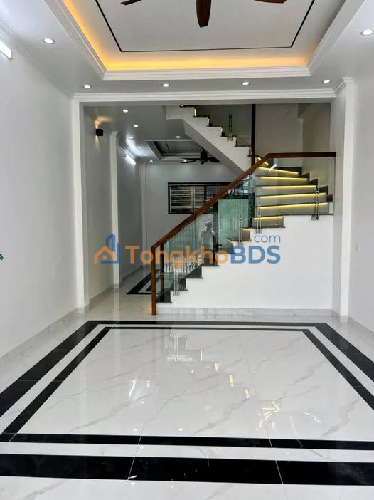 Nhà mặt đường Lộc Vượng 51m² 4 tỷ - Mặt tiền kinh doanh