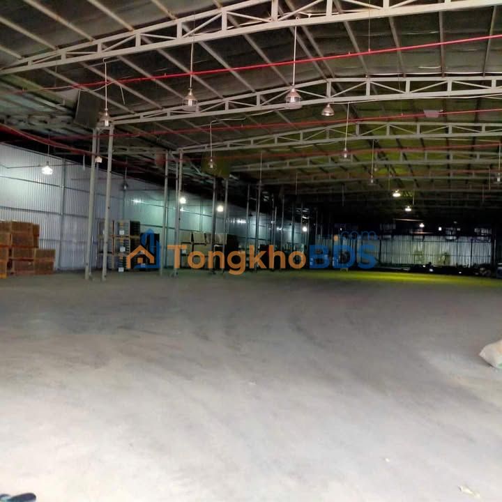 Kho xưởng Bình Tân 2000m2 140 triệu - Hoạt động ngay