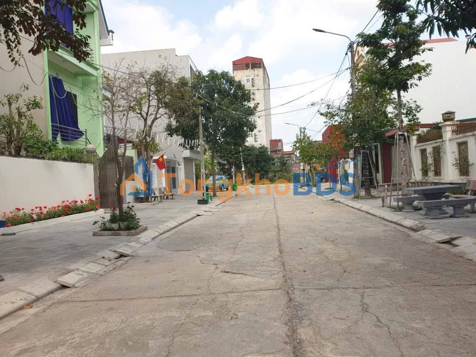 Đất nền Hoa Lư 93m² giá 6 tỷ - Sổ đỏ chính chủ