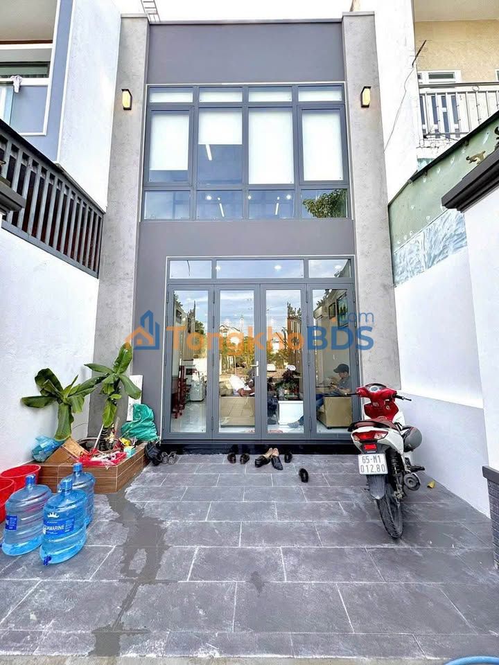 Nhà riêng Bình Nhựt 86m² 8.5 triệu - Ô tô vào nhà