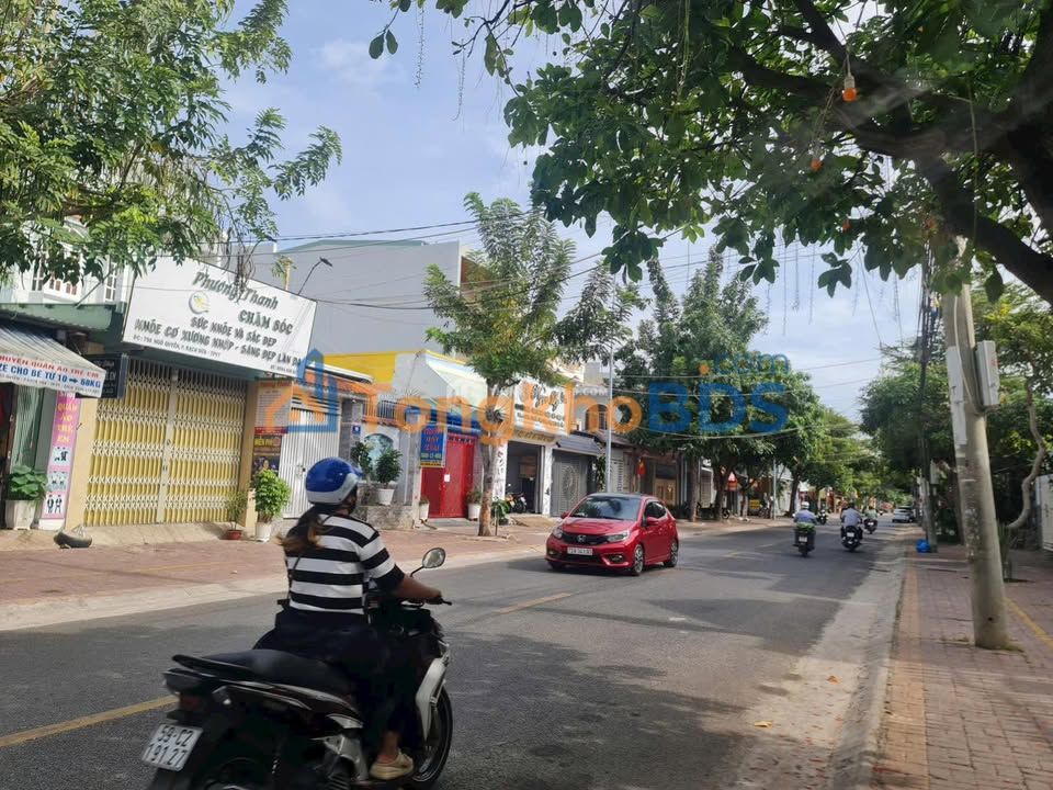 Nhà phố Ngô Quyền Vũng Tàu 85m² giá 8 tỷ - Mặt tiền kinh doanh