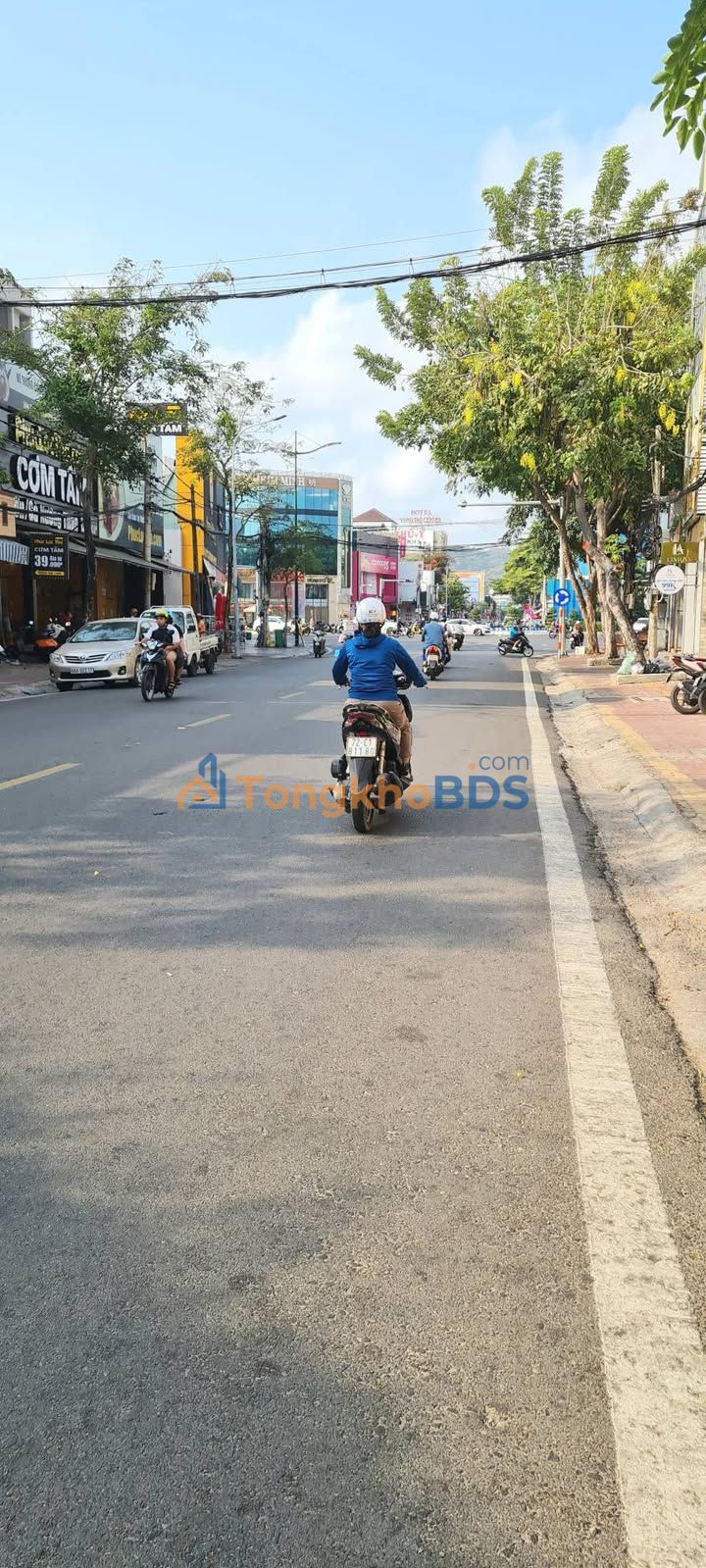 Nhà Trương Công Định P7 50m² 4.8 tỷ - Ô tô vào tận nhà